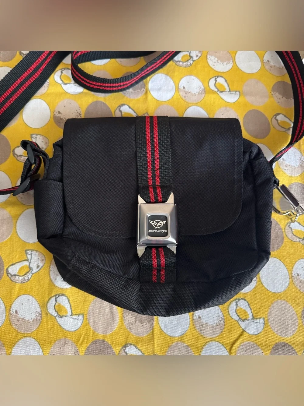 Buckle Down black and red Corvette crossbody bag